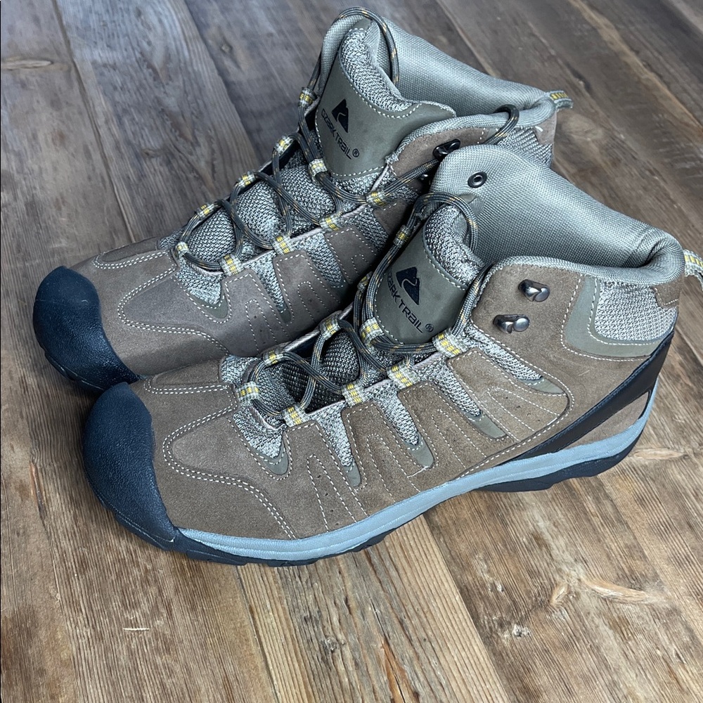 Ozark Trail Boots